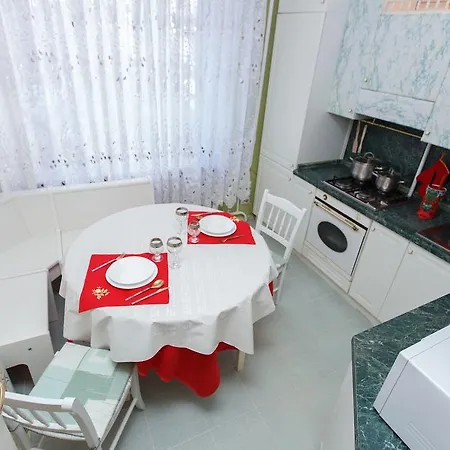 On Kuibysheva In The Center Apartament